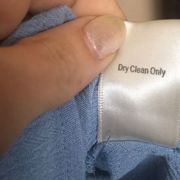 🌷 Light blue dress with pink stitching - Picture 6 of 7